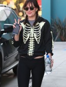 Dakota Johnson Leaving A Pilates Class