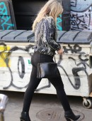Hilary-Duff-121