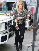 Hilary-Duff-124