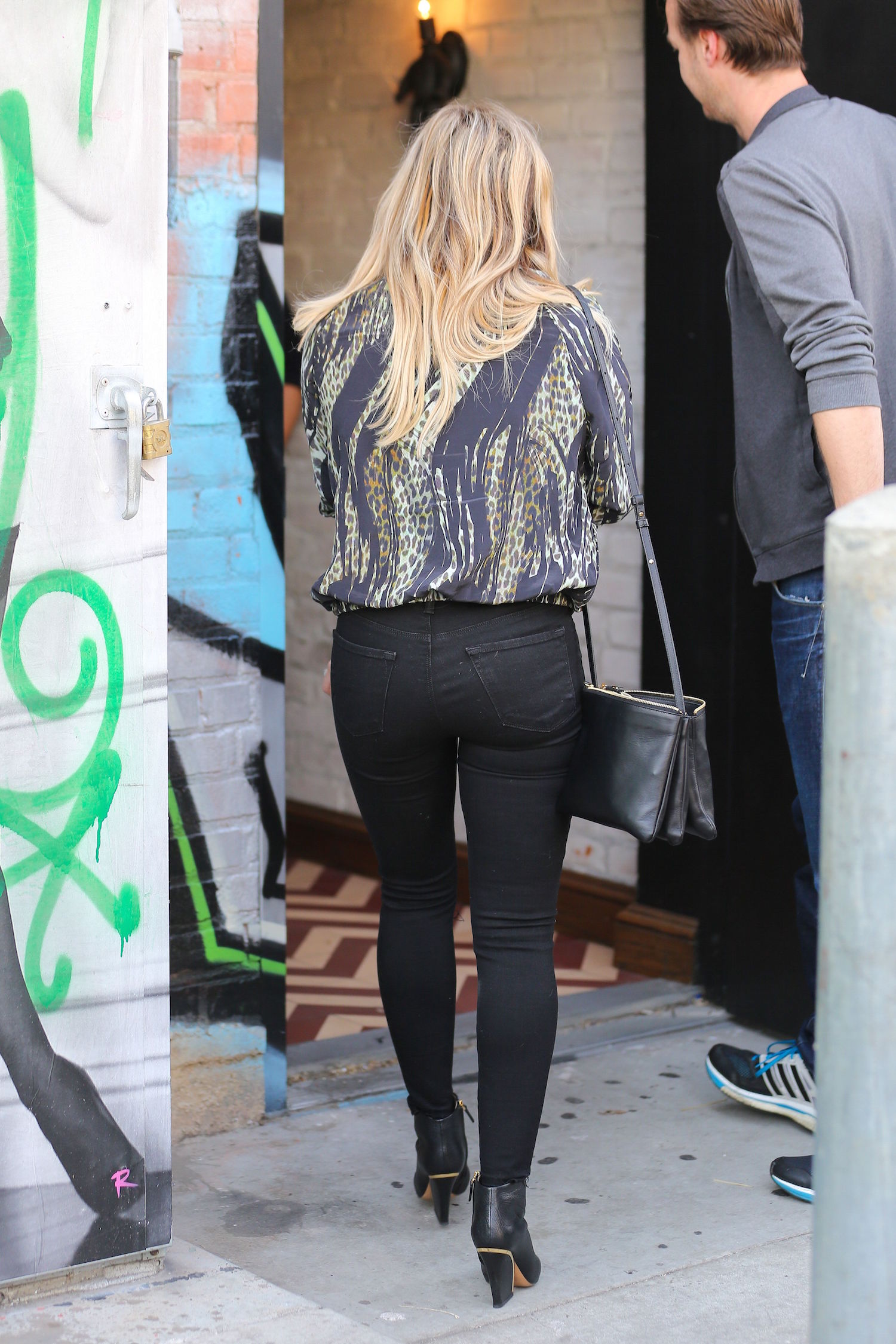 Hilary-Duff-125