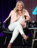 Hilary-Duff-201