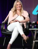 Hilary-Duff-202