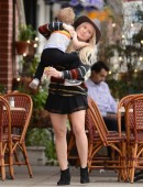 Hilary-Duff-in-Skirt-5