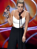Kaley-Cuoco-102