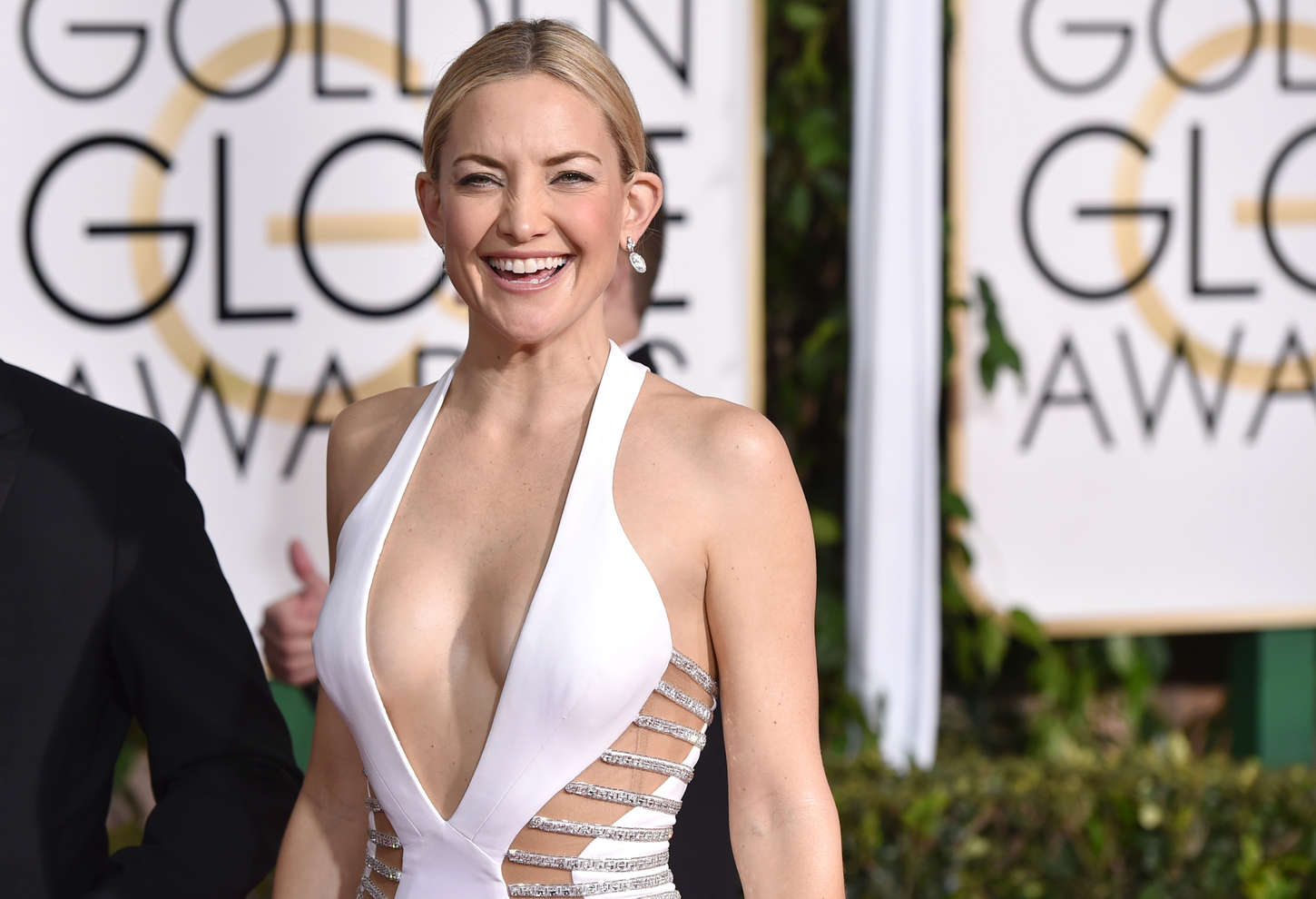 Kate-Hudson-2015-GGA-4