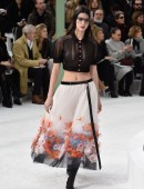 Kendall-Jenner-Chanel-Fashion-Show-Paris-3