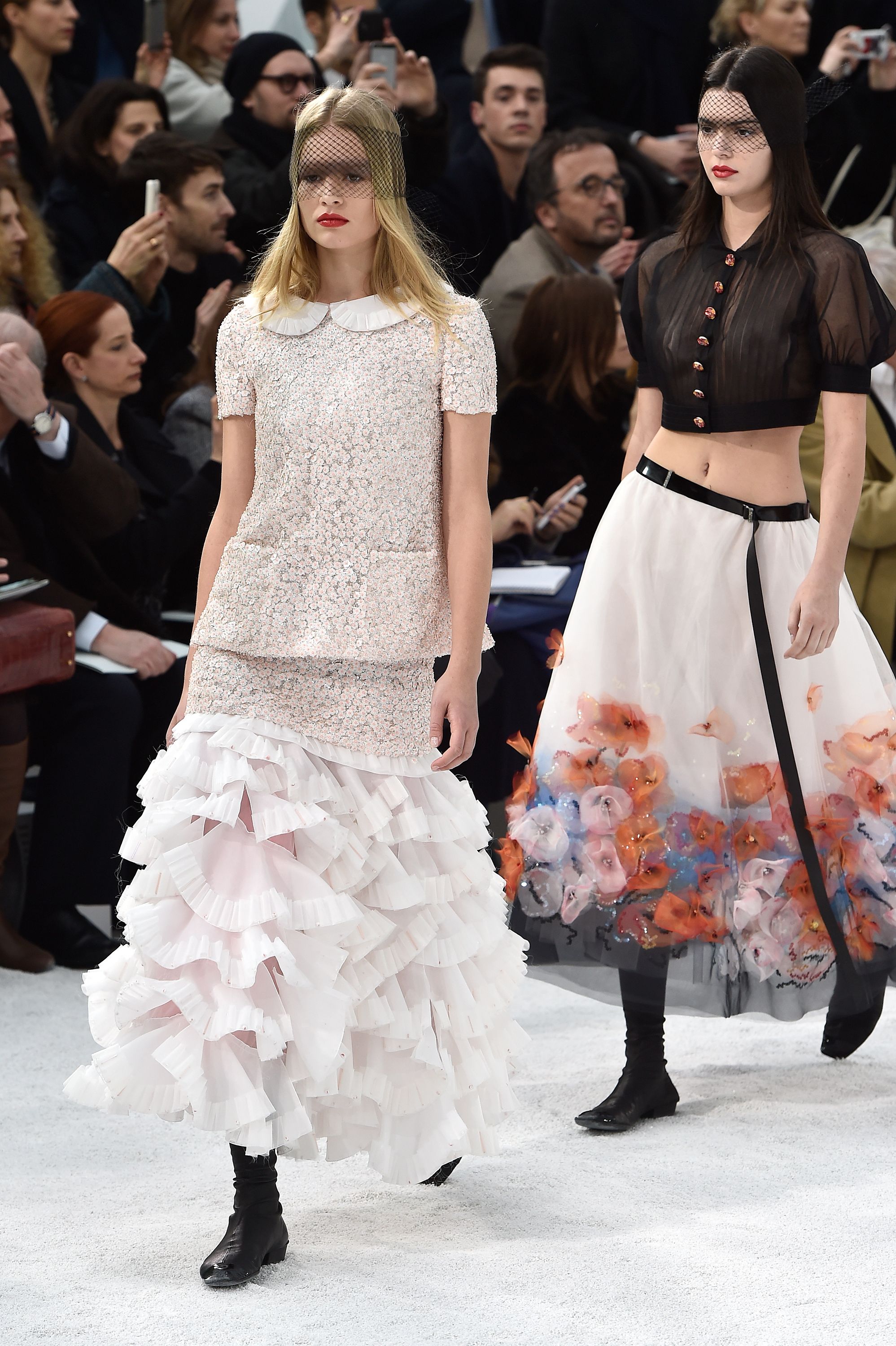 Kendall-Jenner-Chanel-Fashion-Show-Paris-6