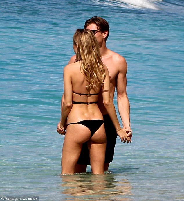Kimberley-Garner-254