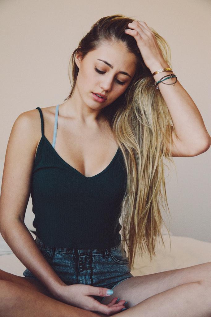 Lia-Marie-Johnson-2015-Bryan-Eslava-PS-2