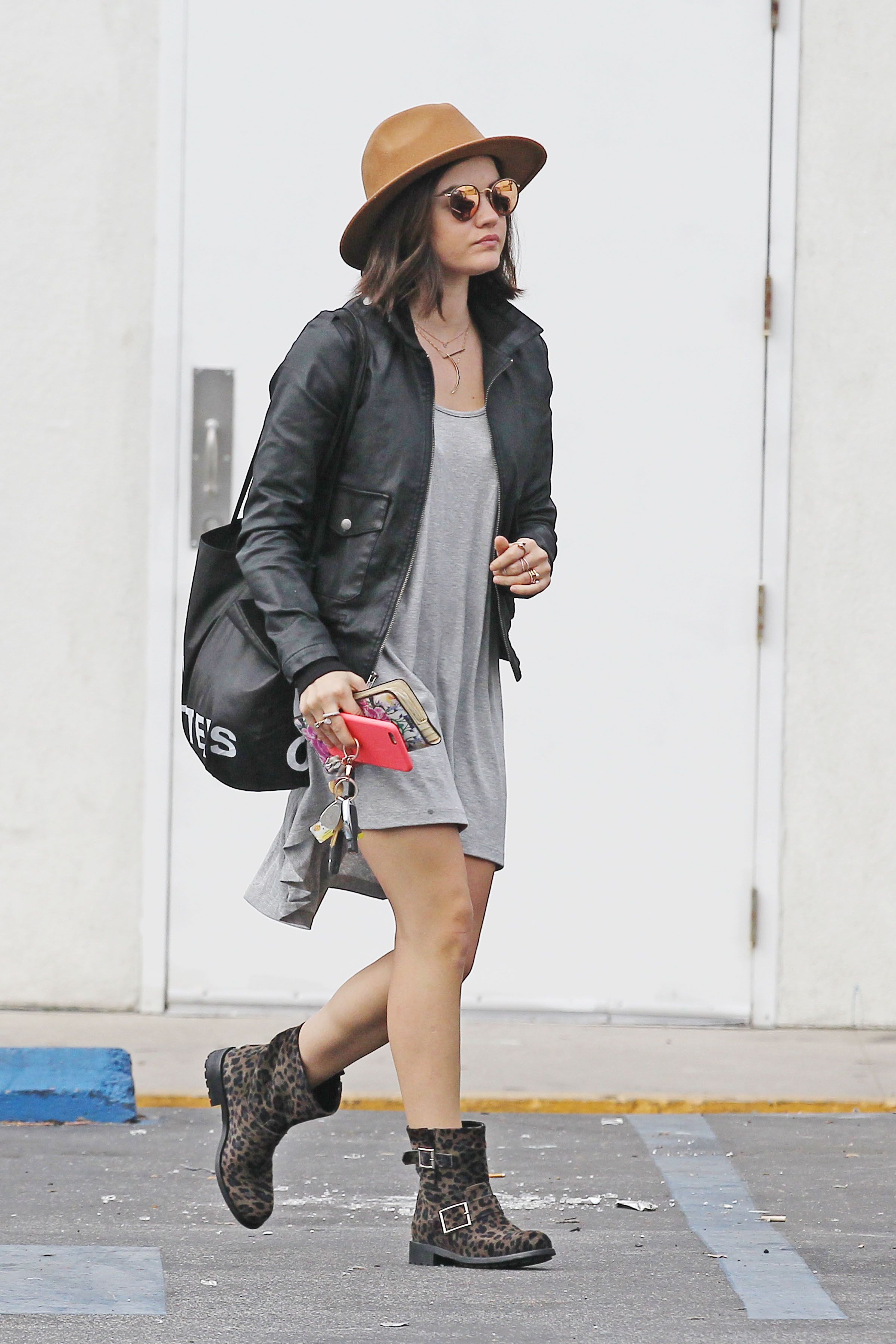 Lucy-Hale-410