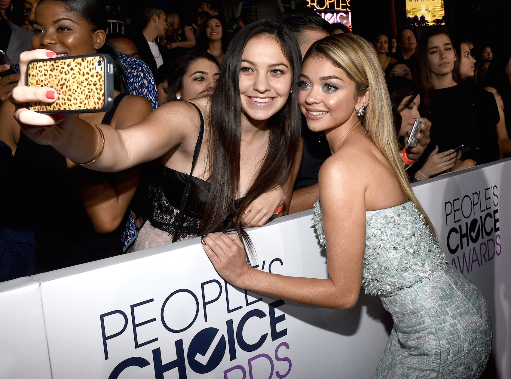 Sarah-Hyland-106