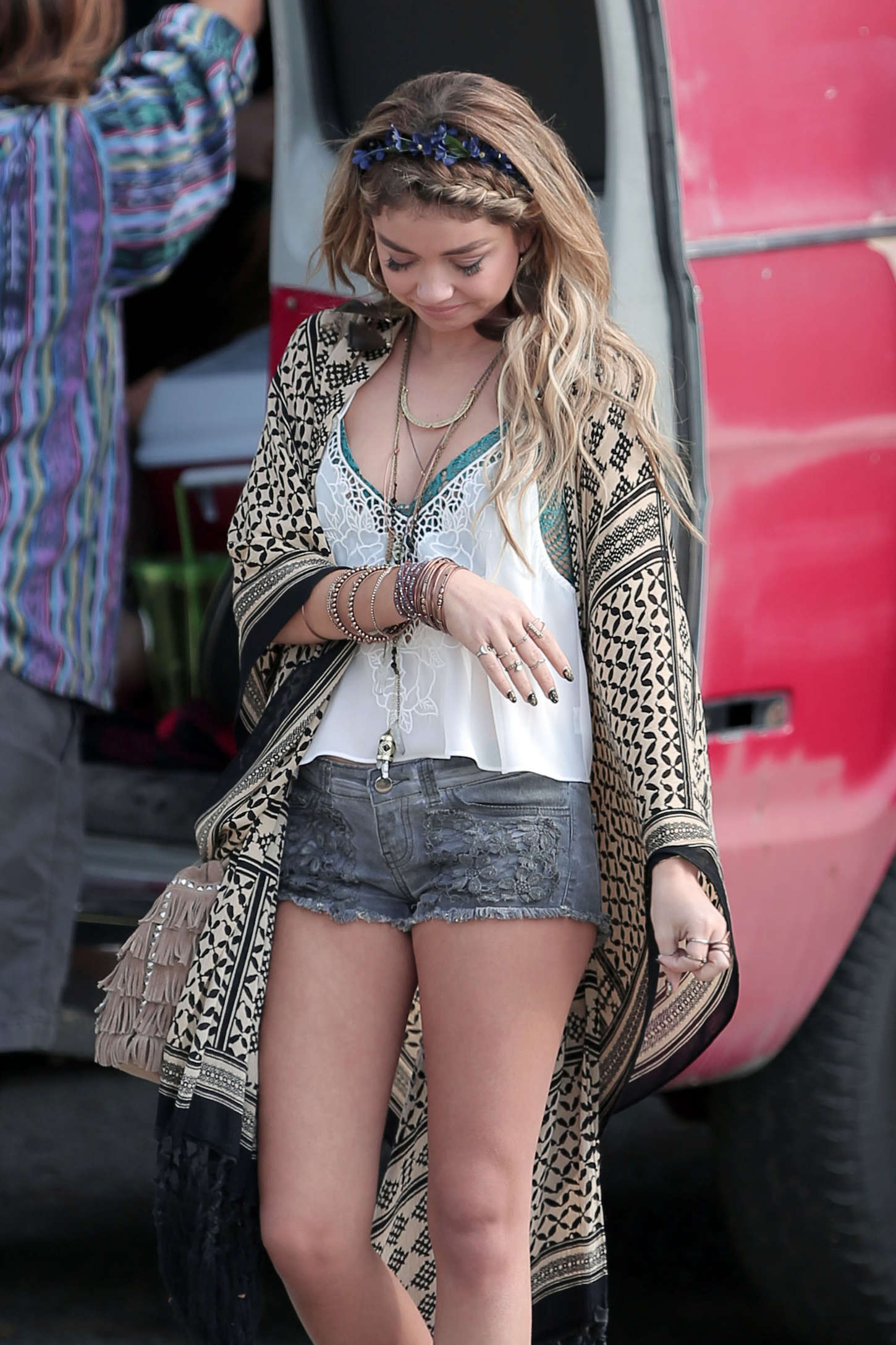 Sarah-Hyland-253