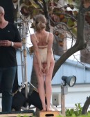 Amanda-Seyfried-Photoshoot-Miami-313