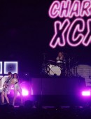 Charli-XCX-Prismatic-Tour-Milan-9