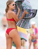 Devin-Brugman-and-Natasha-Oakley-17