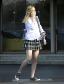 Elle-Fanning-Schoolgirl-7