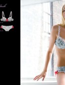 Elsa-Hosk-Anna-Sui-VSP-2015-2