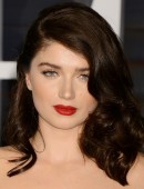 Eve-Hewson-2015-Oscar-3