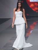 Irina-Shayk-Liverpool-Fashion-Show-Runway-2015-4