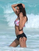Irina-Shayk-in-Bikini-8