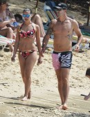 Jessica-Taylor-in-Bikini-6