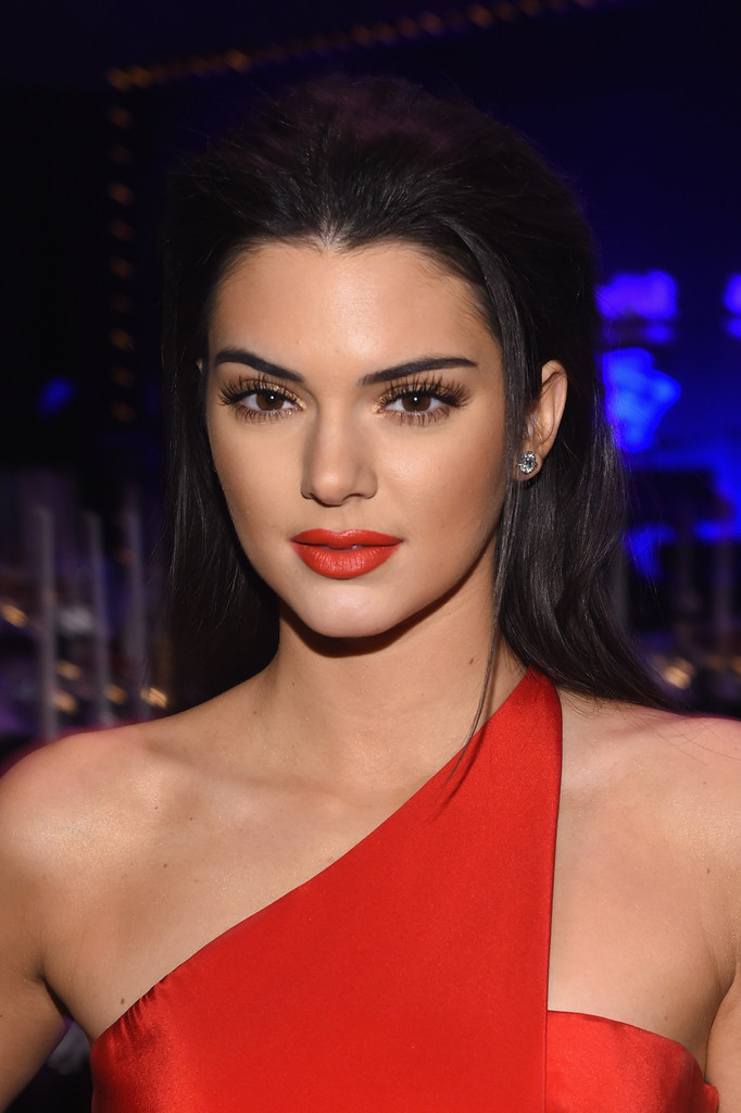 Kendall-Jenner-2015-amfAR-3