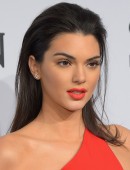 Kendall-Jenner-2015-amfAR-6