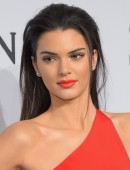 Kendall-Jenner-2015-amfAR-7