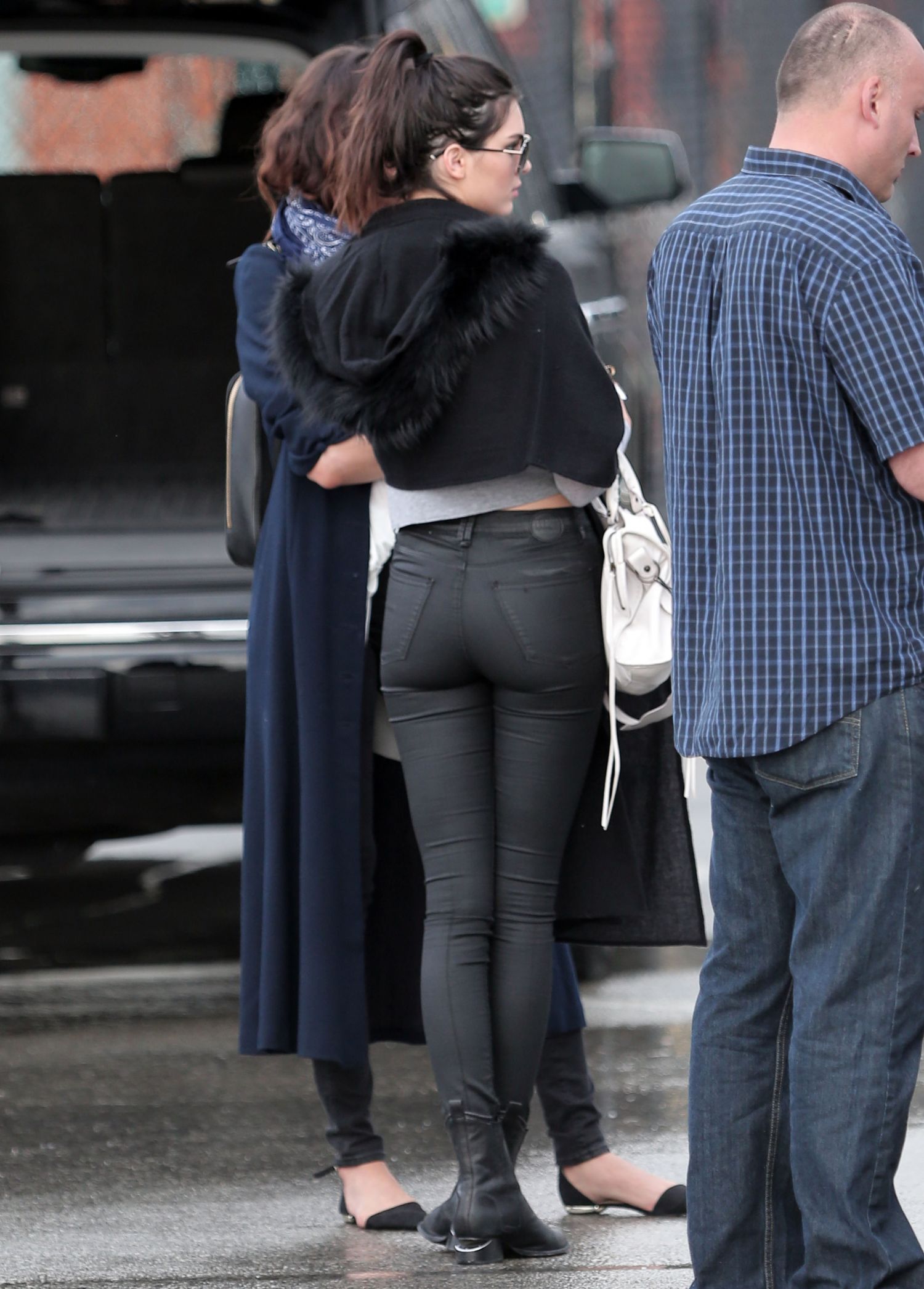 Kendall-Jenner-Booty-Venice-1