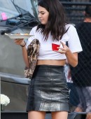 Kendall-Jenner-Booty-Venice-12
