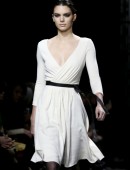 Kendall-Jenner-Diane-von-Fürstenberg-Fall-2015-Fashion-Show-2