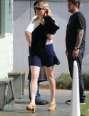 Kirsten-Dunst-Leggy-in-Skirt-3