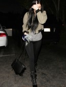 Kylie-Jenner-Leggings-Sugarfish-LA-5