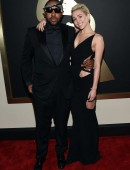 Miley-Cyrus-2015-GRAMMY-Awards-2