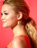 Olivia-Holt-77