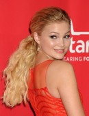 Olivia-Holt-80