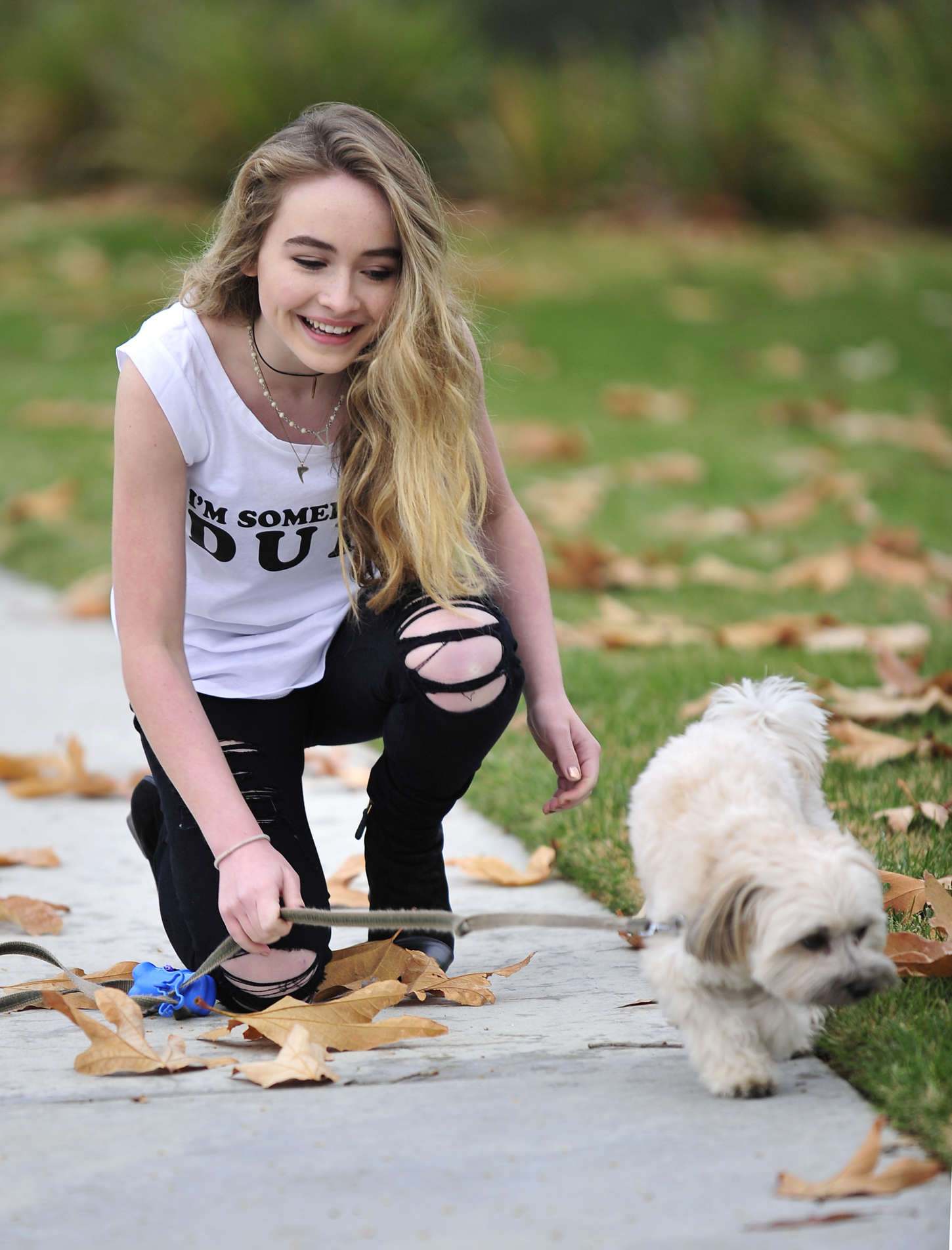 Sabrina-Carpenter-8