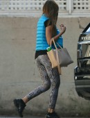 Sofia-Vergara-Booty-in-Tights-10