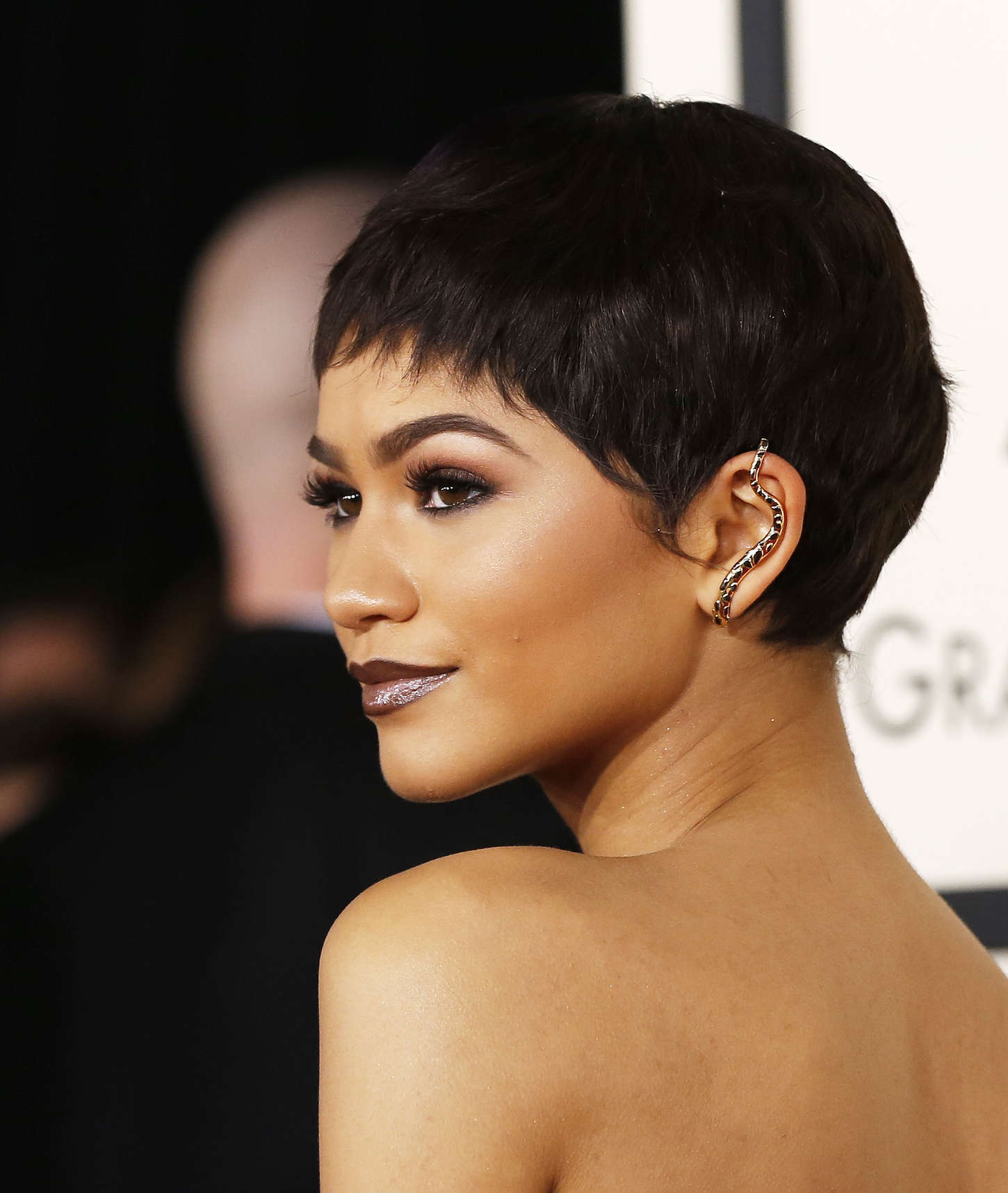 Zendaya-Coleman-2015-GRAMMY-Awards-5