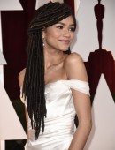 Zendaya-Coleman-2015-Oscar-4