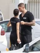 Adriana-Lima-Kissing-Boyfriend-5