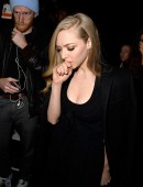 Amanda-Seyfried-at-Givenchy-Fashion-Show-Paris-2