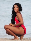 Angela-Simmons-in-Swimsuit-4