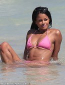 Claudia-Jordan-in-Bikini-7