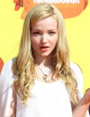 Dove-Cameron-Nickelodeon's-28th-Annual-Kids-Choice-Awards-in-Inglewood-8