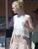 Elle-Fanning-Out-and-About-LA-601