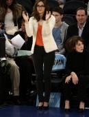 Emmy-Rossum-New-York-Knicks-Game-NYC-1