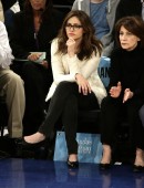 Emmy-Rossum-New-York-Knicks-Game-NYC-3