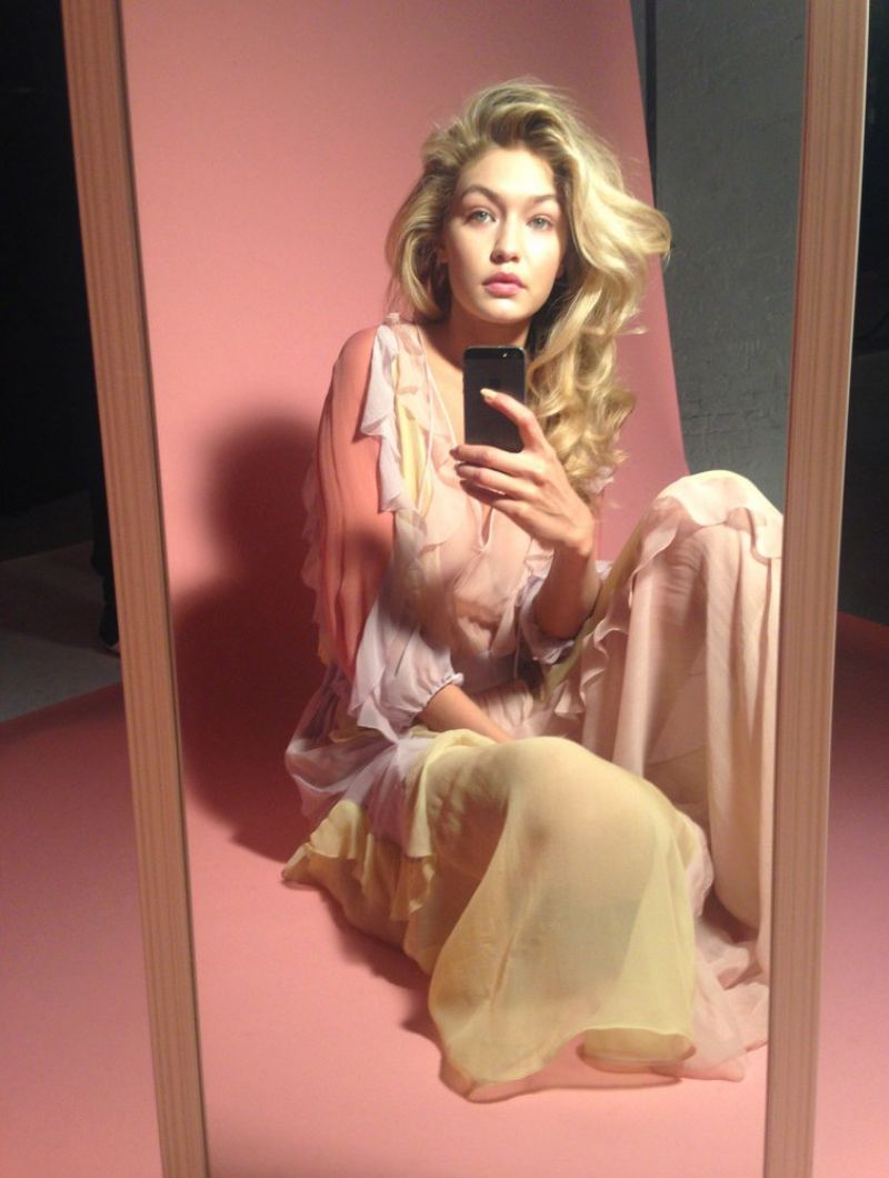 Gigi-Hadid-Photoshoot-Antidote-Magazine-Spring-Summer-2015-1