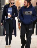 Gigi-Hadid-in-Tights-NYC-4